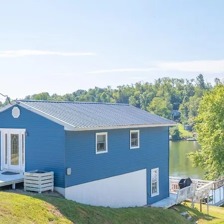 Big Blue Lake House Near The Ark! Villa